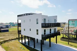 4026 5th St, Galveston, TX 77554 - Photo 1