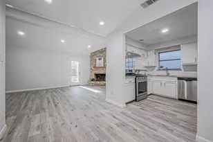 4907 Fox Hollow Blvd, Spring, TX 77389 - Photo 5