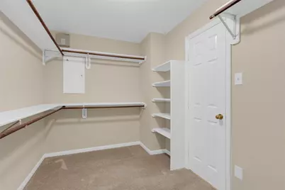 10 W Foxbriar Forest Circle, The Woodlands, TX 77382 - Photo 21