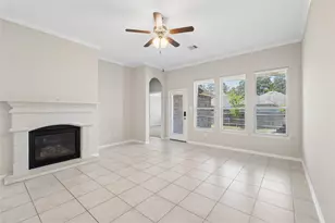 2357 Old Stone Dr, Conroe, TX 77304 - Photo 11
