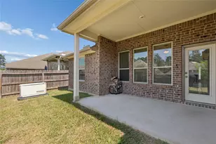 2357 Old Stone Dr, Conroe, TX 77304 - Photo 25