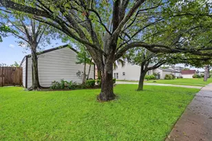 11423 Wickersham Ln, Houston, TX 77077 - Photo 33