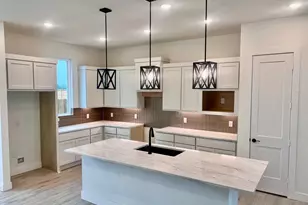 13227 Valley Orchard, Tomball, TX 77375 - Photo 5