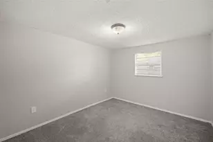 2929 Leroy St, Bacliff, TX 77518 - Photo 23