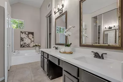 22 Cedar Chase Place, The Woodlands, TX 77381 - Photo 31