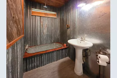 437 E Lumbermans Road, Onalaska, TX 77360 - Photo 5