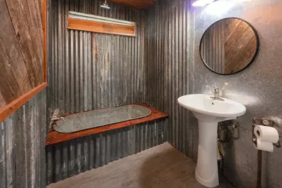 437 E Lumbermans Road, Onalaska, TX 77360 - Photo 5