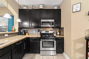 1315 Mission Dr, La Porte, TX 77571 - Photo 11