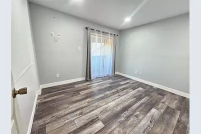9321 Pagewood Lane, Houston, TX 77063 - Photo 9