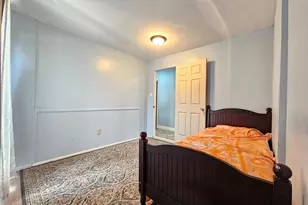9321 Pagewood Ln, Houston, TX 77063 - Photo 11
