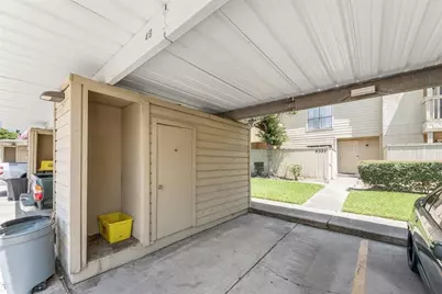 9321 Pagewood Lane, Houston, TX 77063 - Photo 13