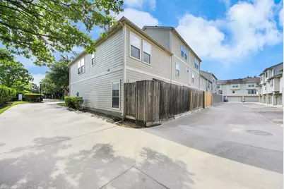 943 W Heights Hollow Lane, Houston, TX 77007 - Photo 23