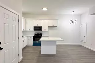 328 Clearwater St, Houston, TX 77029 - Photo 3