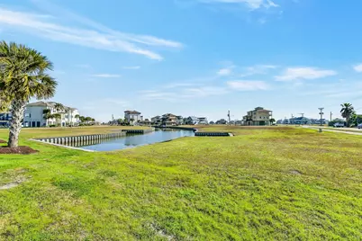 30 Long Key, Hitchcock, TX 77563 - Photo 13