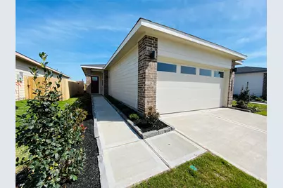 2811 Chancery Summit Court, Houston, TX 77047 - Photo 1