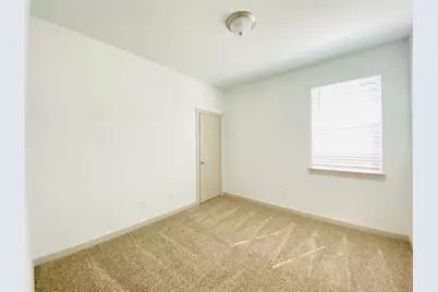 2811 Chancery Summit Court, Houston, TX 77047 - Photo 13