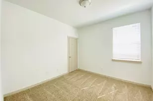 2811 Chancery Summit Ct, Houston, TX 77047 - Photo 13