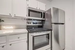 605 Bomar St, Houston, TX 77006 - Photo 17