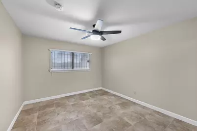 7230 Redding Road, Houston, TX 77036 - Photo 17