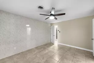 7230 Redding Rd, Houston, TX 77036 - Photo 15