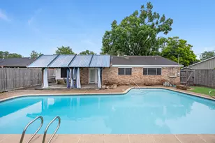 7230 Redding Rd, Houston, TX 77036 - Photo 1