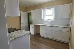 700 Burleson St, Brenham, TX 77833 - Photo 11