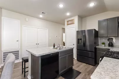 5307 Basquiat Drive, Houston, TX 77048 - Photo 5