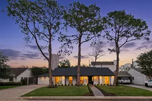 1911 Briarmead Dr, Houston, TX 77057 - Photo 1