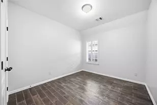 601 Dunlavy Ln, League City, TX 77573 - Photo 17