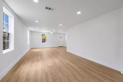 3619 Avenue S, Galveston, TX 77550 - Photo 13