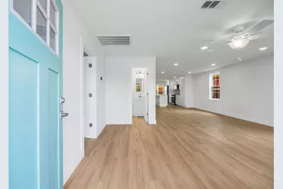 3619 Avenue S, Galveston, TX 77550 - Photo 9