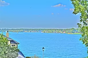 179 April Waters Dr N, Conroe, TX 77356 - Photo 33