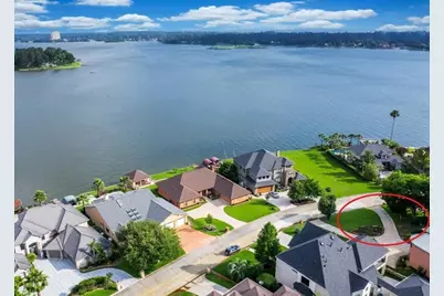 179 April Waters Drive N, Conroe, TX 77356 - Photo 3