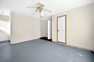 423 Gammon Dr, Houston, TX 77022 - Photo 13