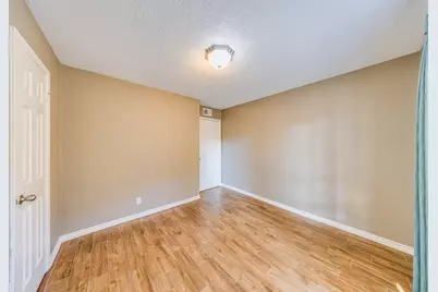 18800 Egret Bay Boulevard #401, Webster, TX 77058 - Photo 11