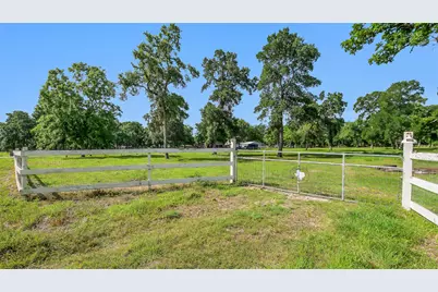 15610 Tierra Grande Drive, Needville, TX 77461 - Photo 17