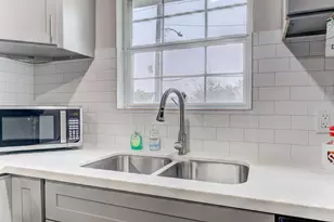 2720 Truxillo St, Houston, TX 77004 - Photo 7