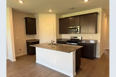 1719 San Jacinto, Brenham, TX 77833 - Photo 3