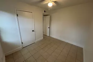 9843 Ribbonwood St, Houston, TX 77078 - Photo 11