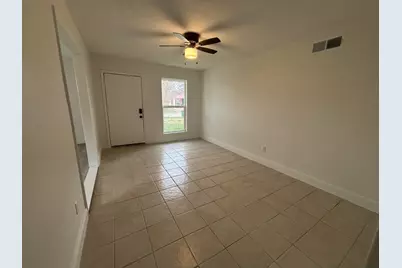 9843 Ribbonwood Street, Houston, TX 77078 - Photo 3