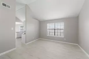 10402 Trading Post Dr, Houston, TX 77064 - Photo 5