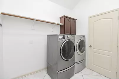 6822 Clemson Lane, Sugar Land, TX 77479 - Photo 29