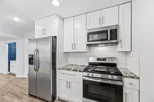 4513 W 43rd St, Houston, TX 77092 - Photo 7