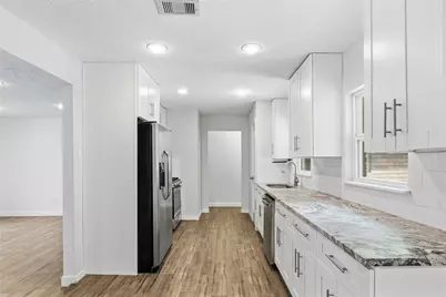 4513 W 43rd Street, Houston, TX 77092 - Photo 5