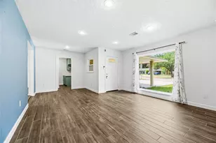 4513 W 43rd St, Houston, TX 77092 - Photo 3