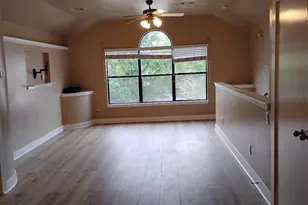 5941 S Loop E, Houston, TX 77033 - Photo 19