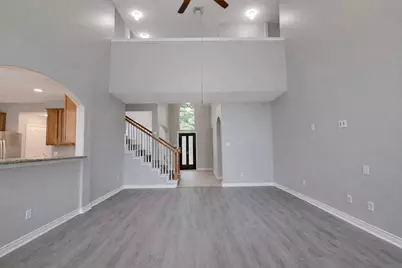 1995 Kingston Cv, League City, TX 77573 - Photo 11