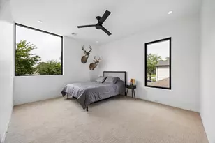 1726 Viking Dr, Houston, TX 77018 - Photo 31
