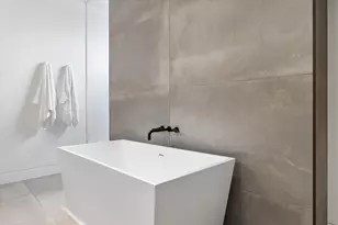 1726 Viking Dr, Houston, TX 77018 - Photo 27
