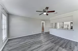 12415 Foxburo Dr, Houston, TX 77065 - Photo 19